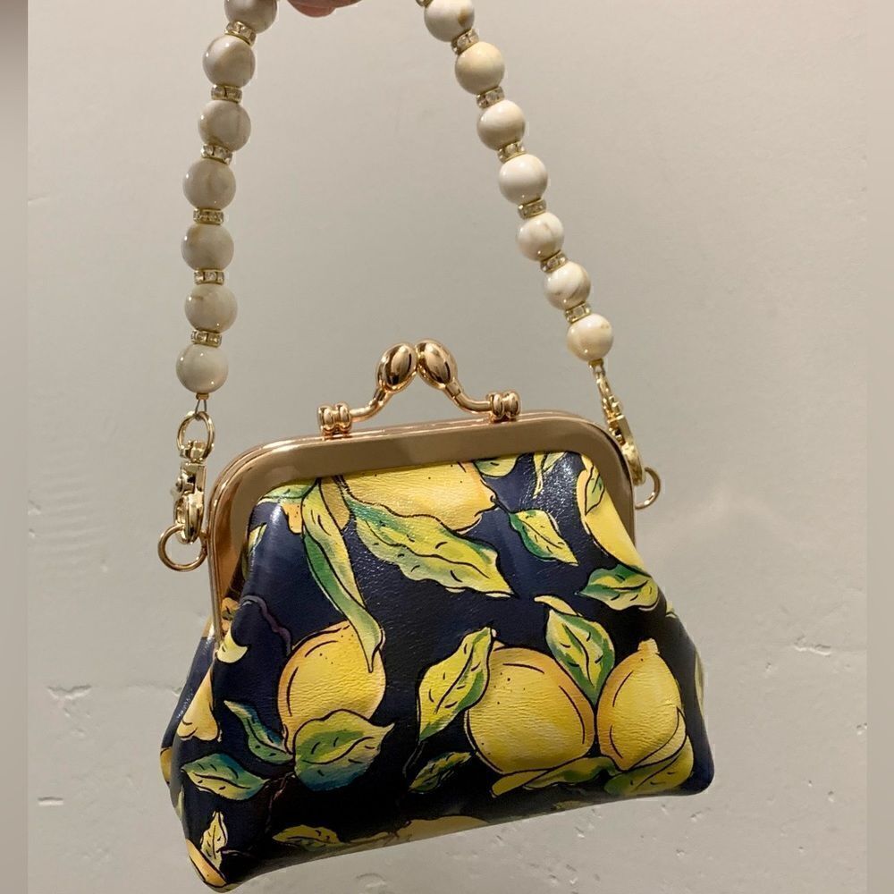 Handmade Genuine Cowhide Lemon Print Kisslock wallet/Wristlet/Coin purse - Picture 4 of 13